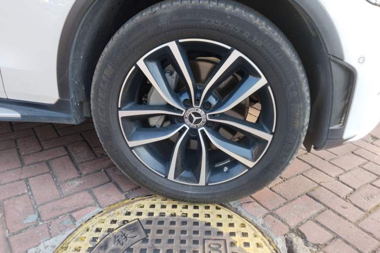 Used Mercedes-Benz GLC 2022 Refreshed GLC 300 L 4MATIC Dynamic Edition