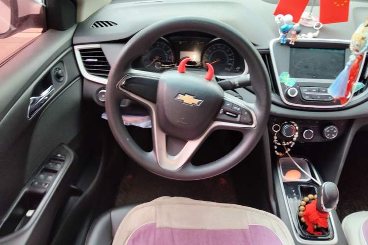 Used Chevrolet Cavalier 2016 1.5L Automatic Xinyue Edition Steering Wheel