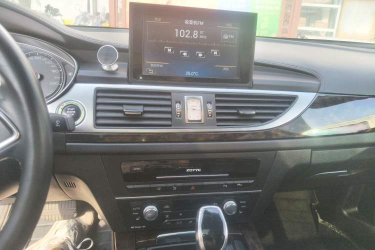 Used Zotye Z700 2016 1.8T DCT Prestige Edition
