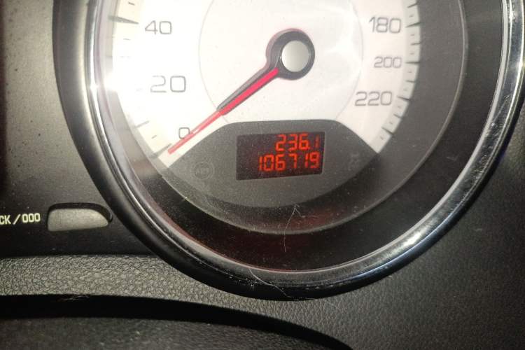 Used Peugeot 408 2013 2.0L Automatic Luxury Edition
