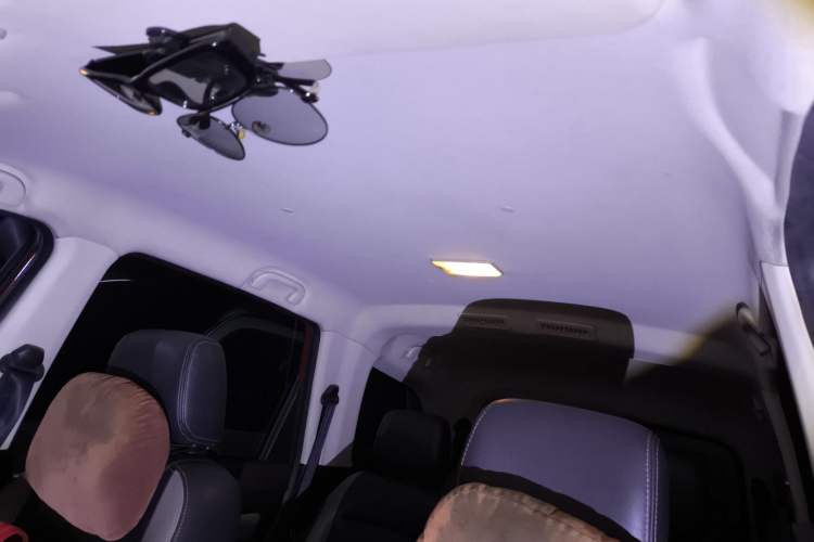 Used HYOSOW H3 2015 1.5L manual Comfort trim level