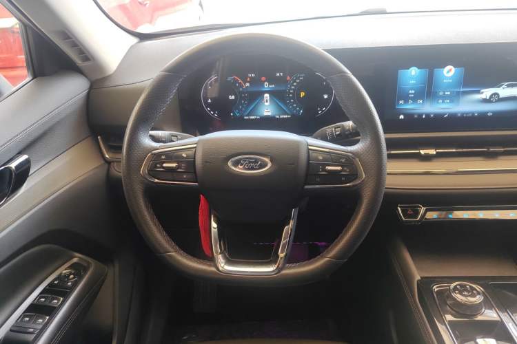Used Ford Equator Sport 2023 EcoBoost 170 Platinum Edition Steering Wheel