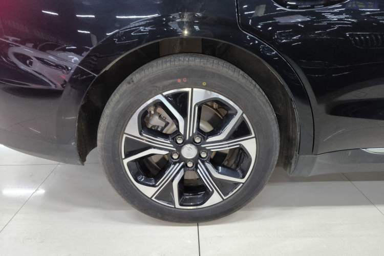 Used Hongqi E-QM5 2023 Revised Version Basic Travel Edition
