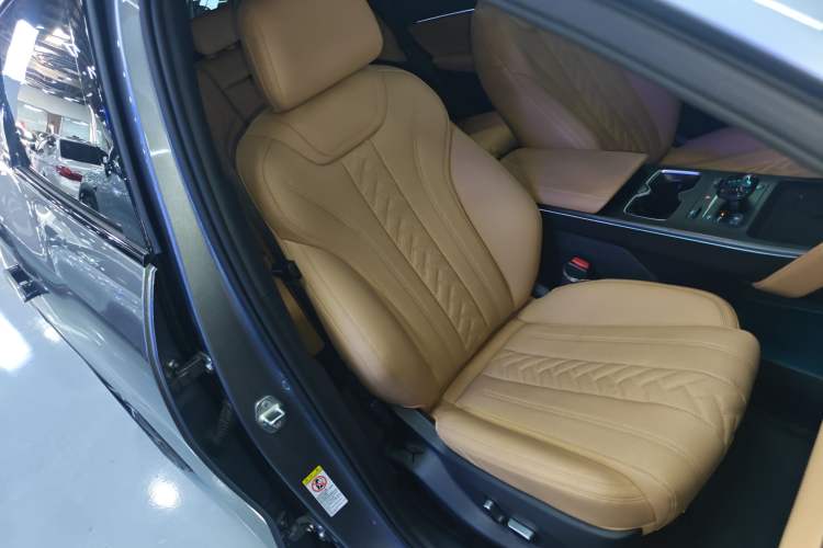 Used BYD Song L DM-i 2025 Intelligent Driving Version 160 km Beyond-Range Type