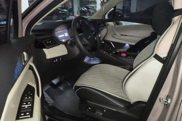 Used Lynk & Co 06 2023 Remix 1.5T Hero