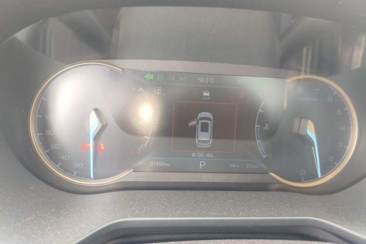 Used CHANGAN OSHAN COS1 2018 1.5T Automatic Smart 7-Seater