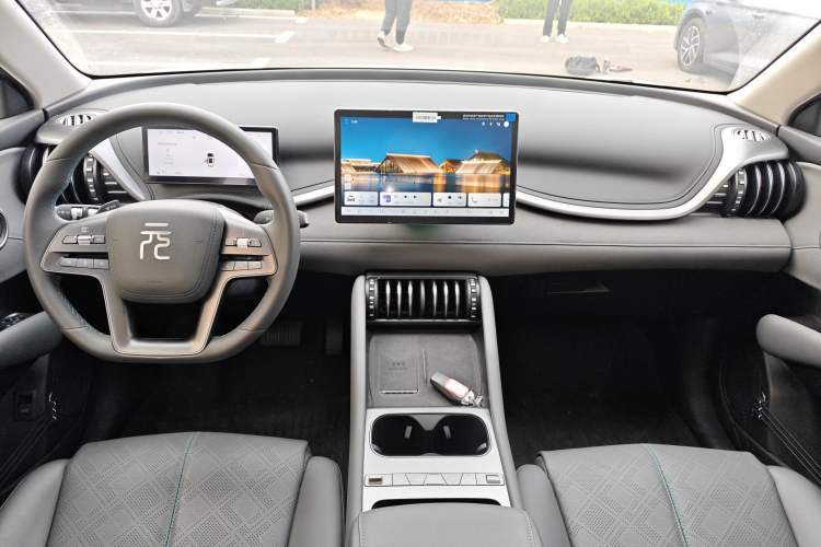 Used BYD Yuan PLUS 2025 Intelligent Driving Version 510 KM Beyond-Grade Edition