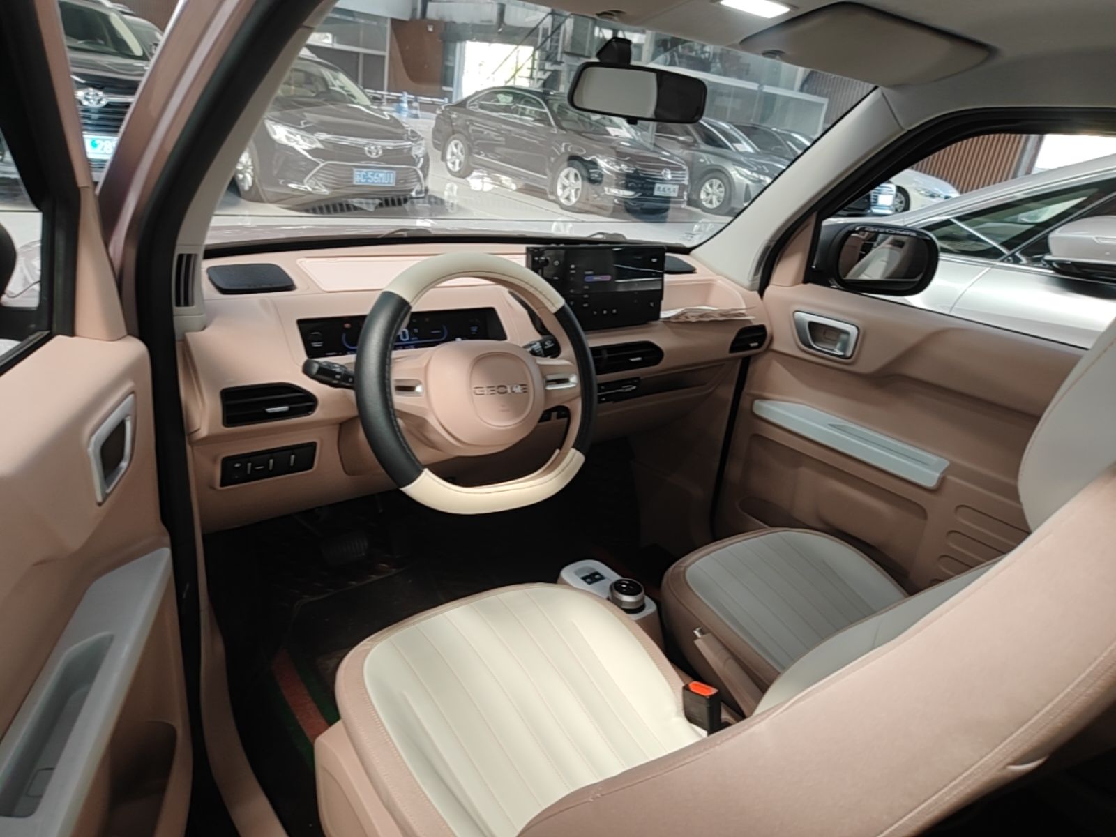 Geely Galaxy Panda 2023 Panda Mini 200km Endurance Bear — снимка 18