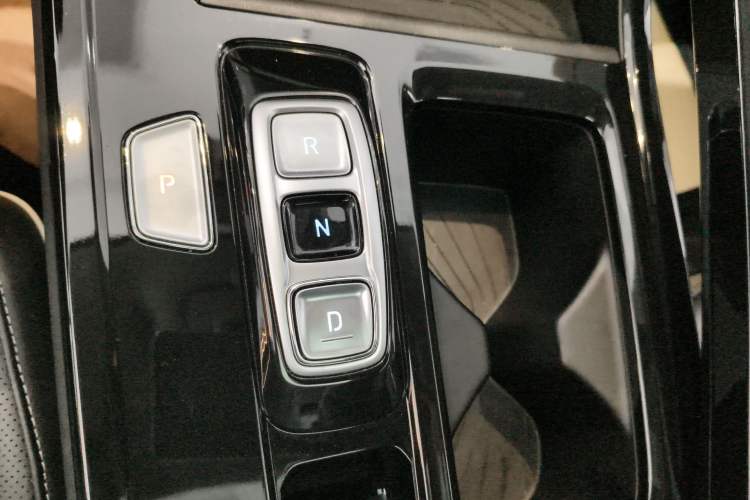 Used Hyundai Custo 2024 270TGDi LUX Prestige Edition