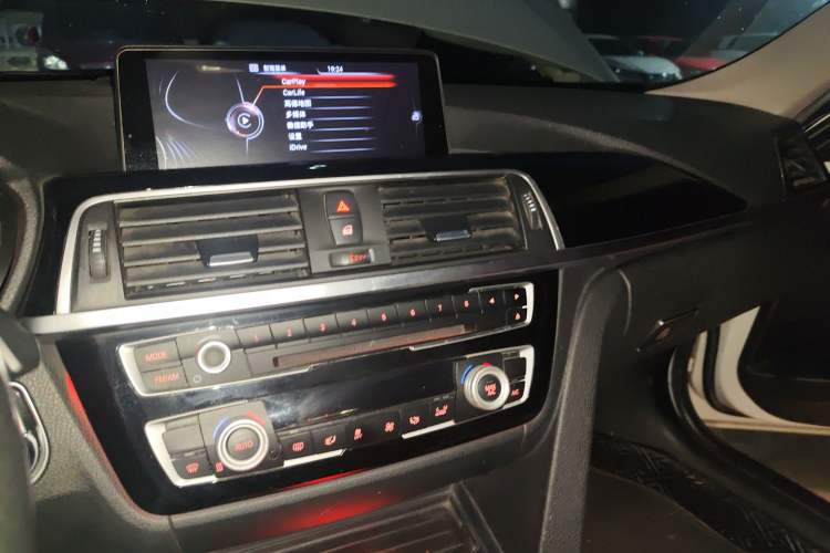 Used BMW 3 Series 2017 320Li Fashion Model