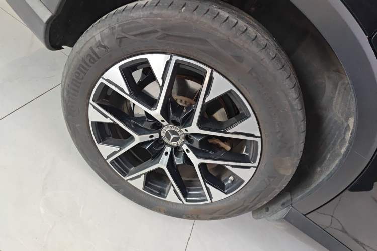 Used Mercedes-Benz GLC 2024 GLC 260 L 4MATIC Dynamic Edition 5-seater Exterior 5