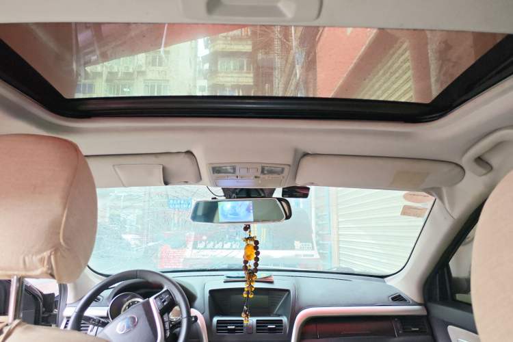 Used Bestune X80 2013 2.0L automatic comfort version