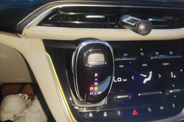 Used Buick GL8 2021 ES Landtrek 653T Comfort Edition