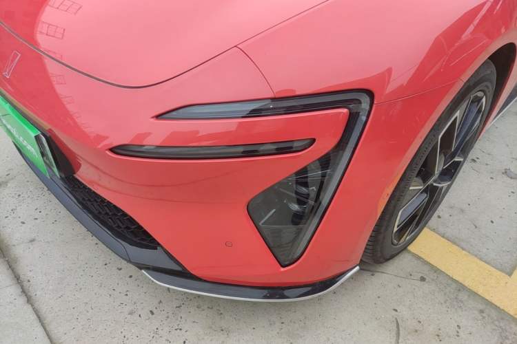 Used Avatr 06 2025 Max Extended-Range Edition Left Front Headlight