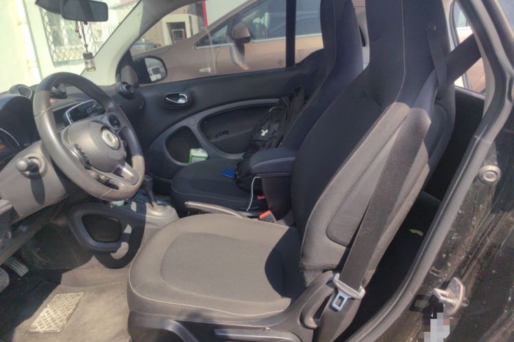 Used smart fortwo 2015 1.0L 52 kW Hardtop Passion Edition
