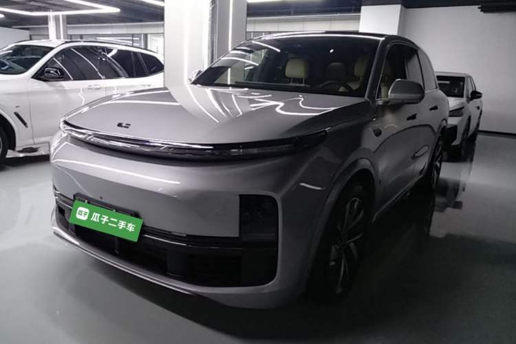 Used Li Auto L8 2023 Pro Model Guazi used car, China used car export, Used car for sale, Used  cars, Cheapest cars for sale