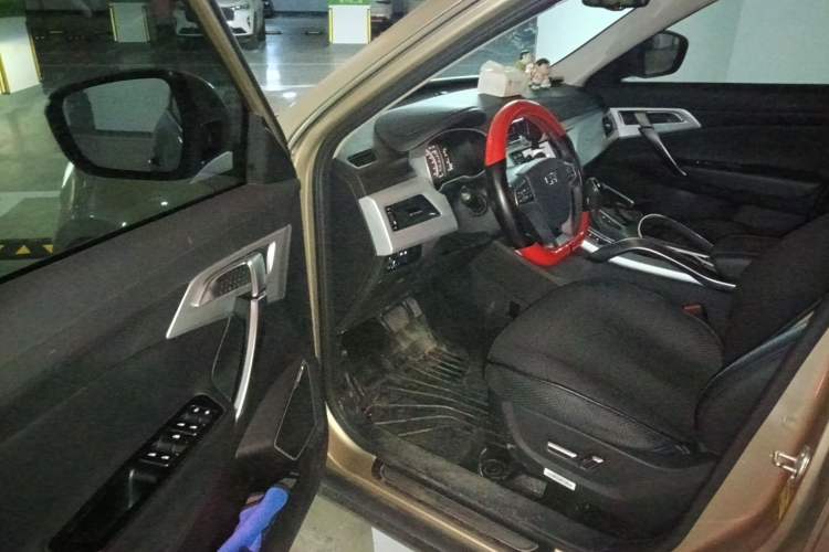 Used Geely Auto Emgrand X7 Sport 2016 1.8TD Automatic Smart Model Driver Seat