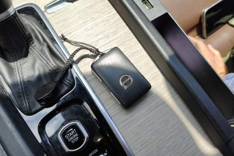 Used Volvo XC60 2020 T5 4x4 Zhiya Luxury Edition Vehicle Key