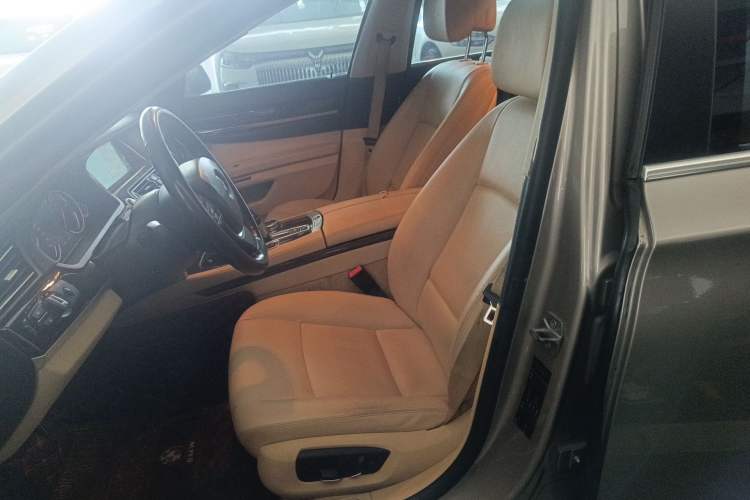 Used BMW 7 Series 2013 730Li Leading Model
