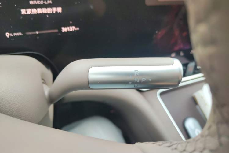 Used Hima AITO M9 2024 Range-Extended Max Edition 52 kWh 5-Seater Version
