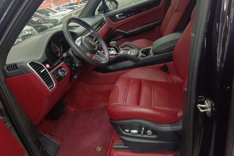 Used Porsche Cayenne E-Hybrid 2021 Cayenne E-Hybrid 2.0T