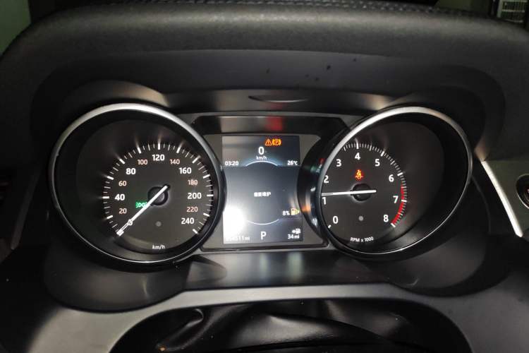 Used Land Rover Range Evoque 2016 2.0T PURE Style Edition Instrument Cluster