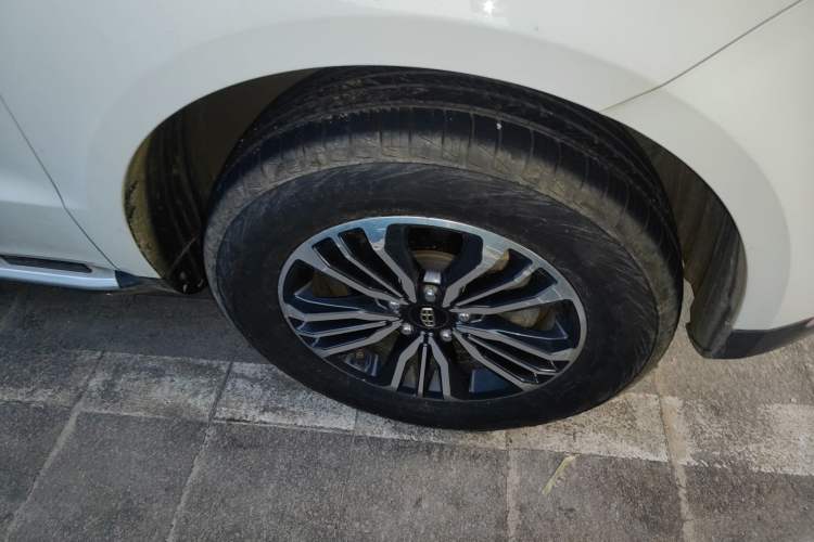 Used Geely Auto Vision X6 2016 1.8L Manual Luxury Model