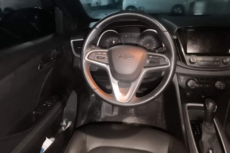 Used Chevrolet Monza 2019 RS 330T Automatic Comfort Edition China VI Standard Steering Wheel