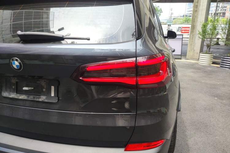 Used BMW X5 2020 xDrive30i X Design Package