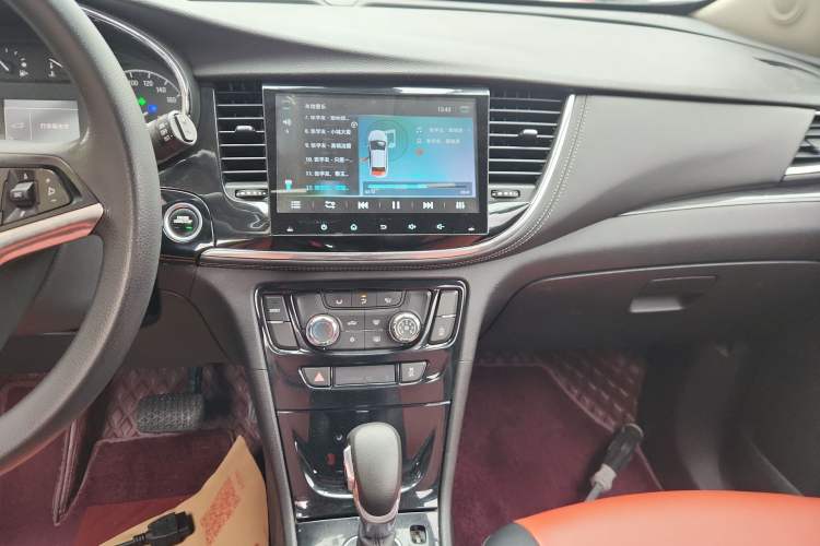 Used Buick Encore 2017 18T Automatic Two-Wheel Drive Urban Fashion Model