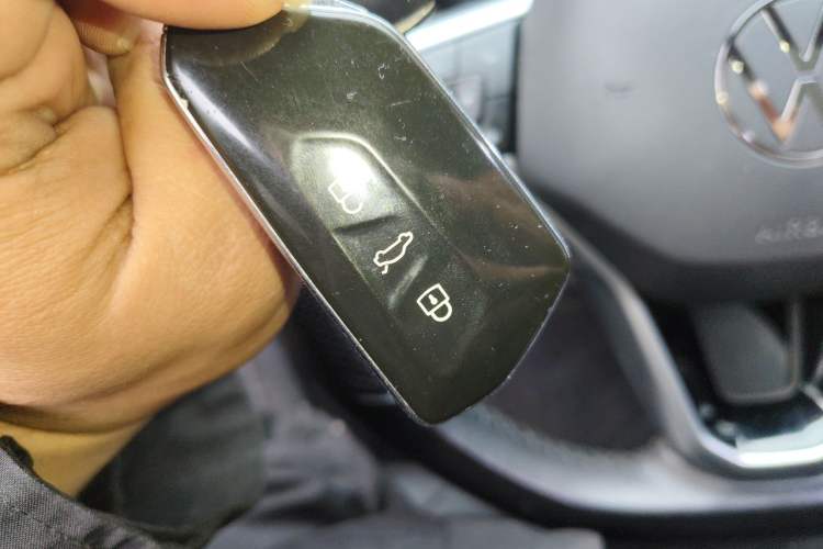 Used Volkswagen Teramont 2021 330TSI Two-Wheel-Drive Prestige Luxury Edition Vehicle Key