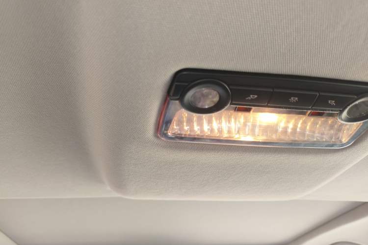 Used BMW 5 Series 2013 520Li Elegant Edition
