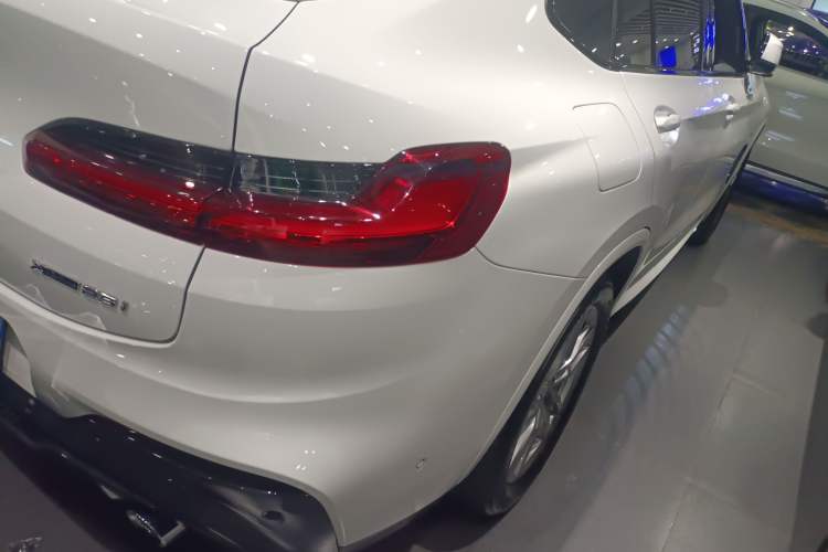 Used BMW X4 2020 xDrive25i M Sport Package