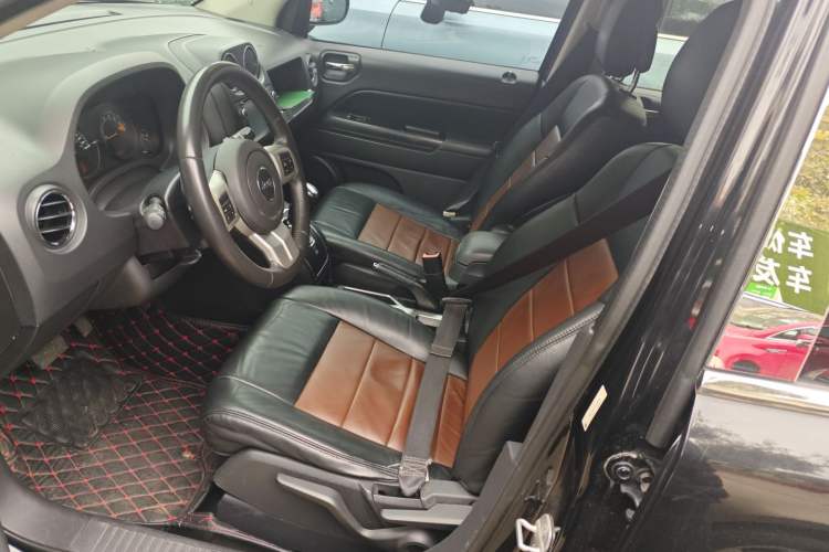 Used Jeep Compass (Import) 2014 2.4L four-wheel drive sport version