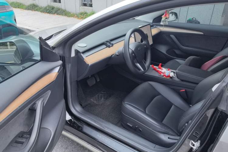 Used Tesla Model 3 2022 Rear-Wheel-Drive Version Driver Seat