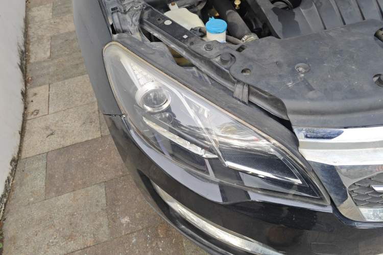 Used Zotye Domy X5 2015 1.5T CVT Landlord Edition China V Standard Right Front Headlight