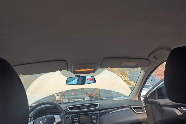 Used Nissan Qashqai 2016 2.0L CVT Elite Edition
