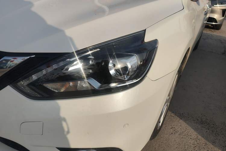 Used Nissan Sylphy 2019 1.6XV CVT Smart Connect Luxury Edition China VI Standard Left Front Headlight