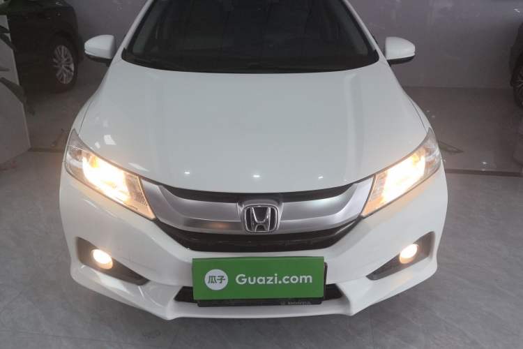 Used Honda City 2015 1.5L CVT Luxury Edition
