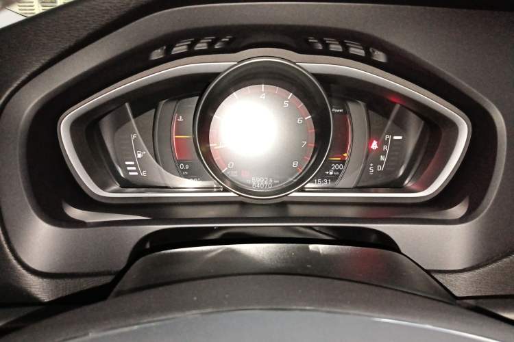 Used Volvo V40 2018 T3 Zhiyi Edition
