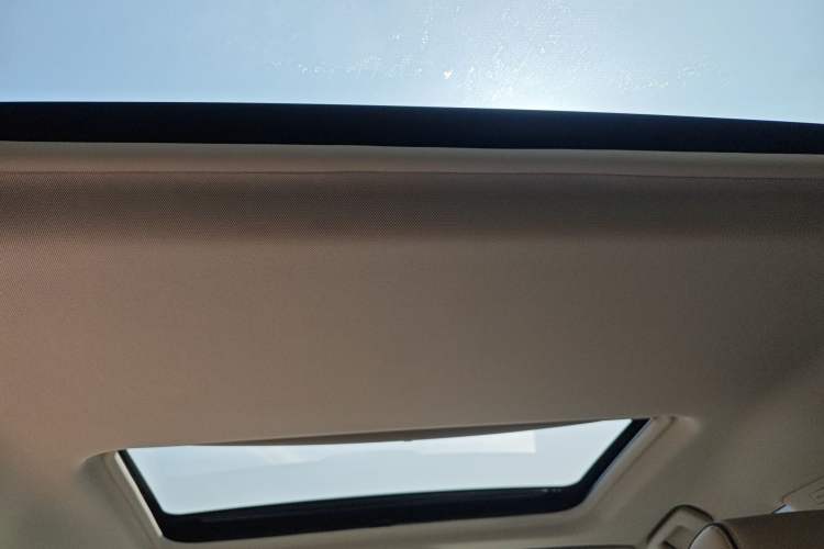 Used Buick GL8 2021 Land Cruiser Executive 652T Premium Model
