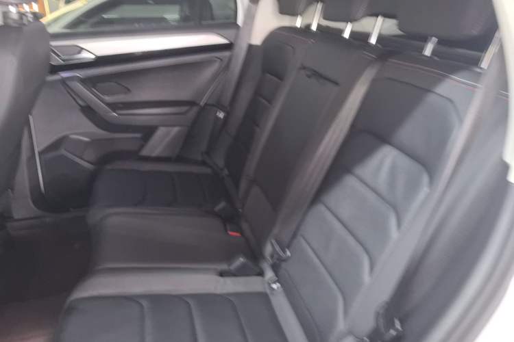 Used Volkswagen Tayron 2022 280TSI Two-Wheel Drive Luxury Smart Connectivity Version
