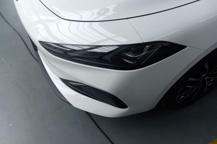 Used Roewe D7 2025 DMH 125km World Champion Edition Left Front Headlight