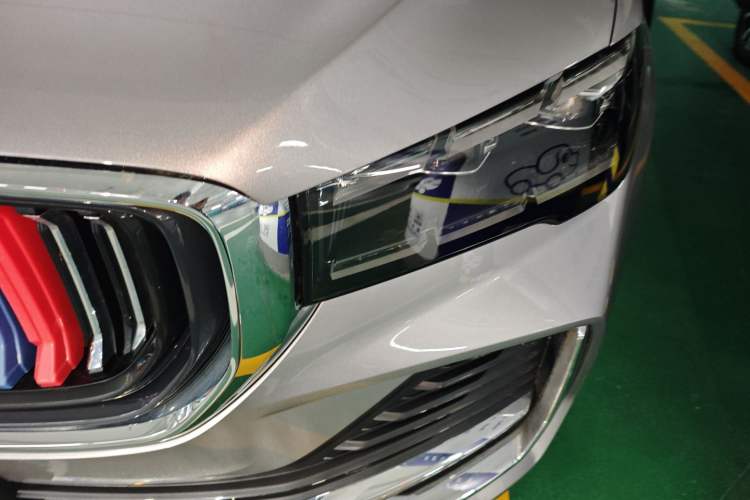 Used Geely Auto Monjaro L 2024 2.0TD High-Power Automatic Two-Wheel Drive Skyline Edition Left Front Headlight