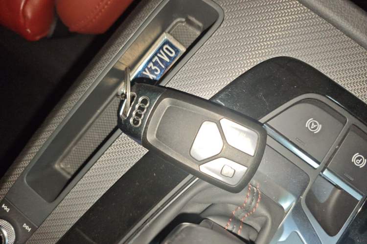 Used Audi Q5L 2023 40T Luxury Dynamic Model