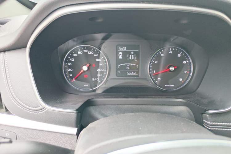 Used Roewe RX5 2019 20T Two-Wheel Drive Automatic 4G Connected Platinum Edition