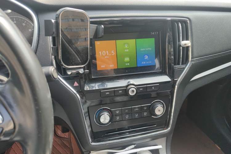 Used Roewe RX5 2018 20T Two-Wheel Drive Automatic Flagship Edition
