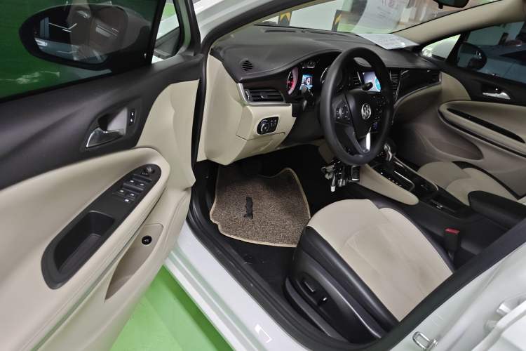 Used Buick Verano 2019 Sedan 15S Automatic Leading Model Driver Seat