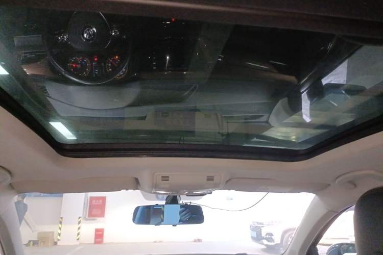 Used Volkswagen Tharu 2019 280TSI Two-Wheel Drive Luxury Version China VI Standard