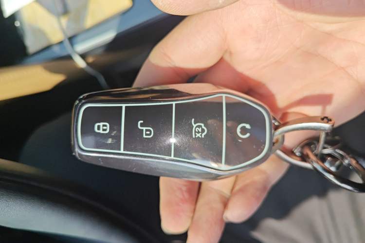 Used BYD Song L DM-i 2024 112 km Beyond Edition